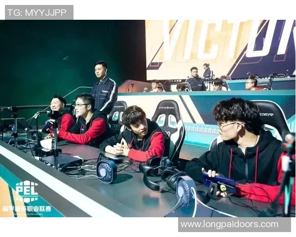 热议和平精英:WE战队如何在竞争中实现快速转型与创新发展