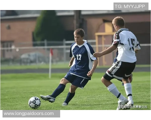 奥斯纳与帕德博恩激战正酣谁能在这场对决中笑到最后